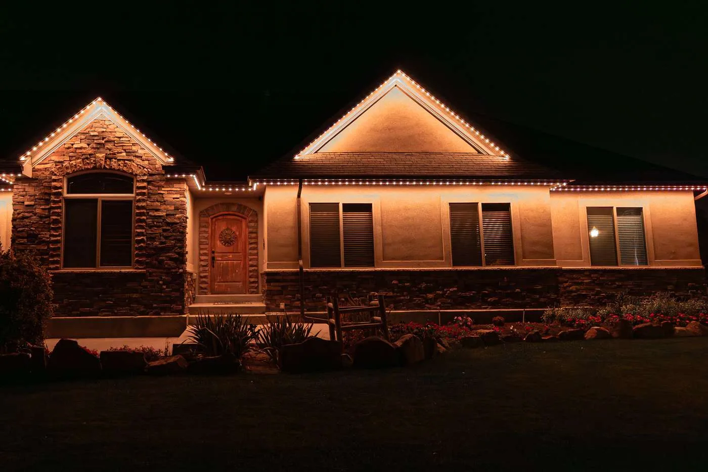 Happy's lights at 6-inch spacing