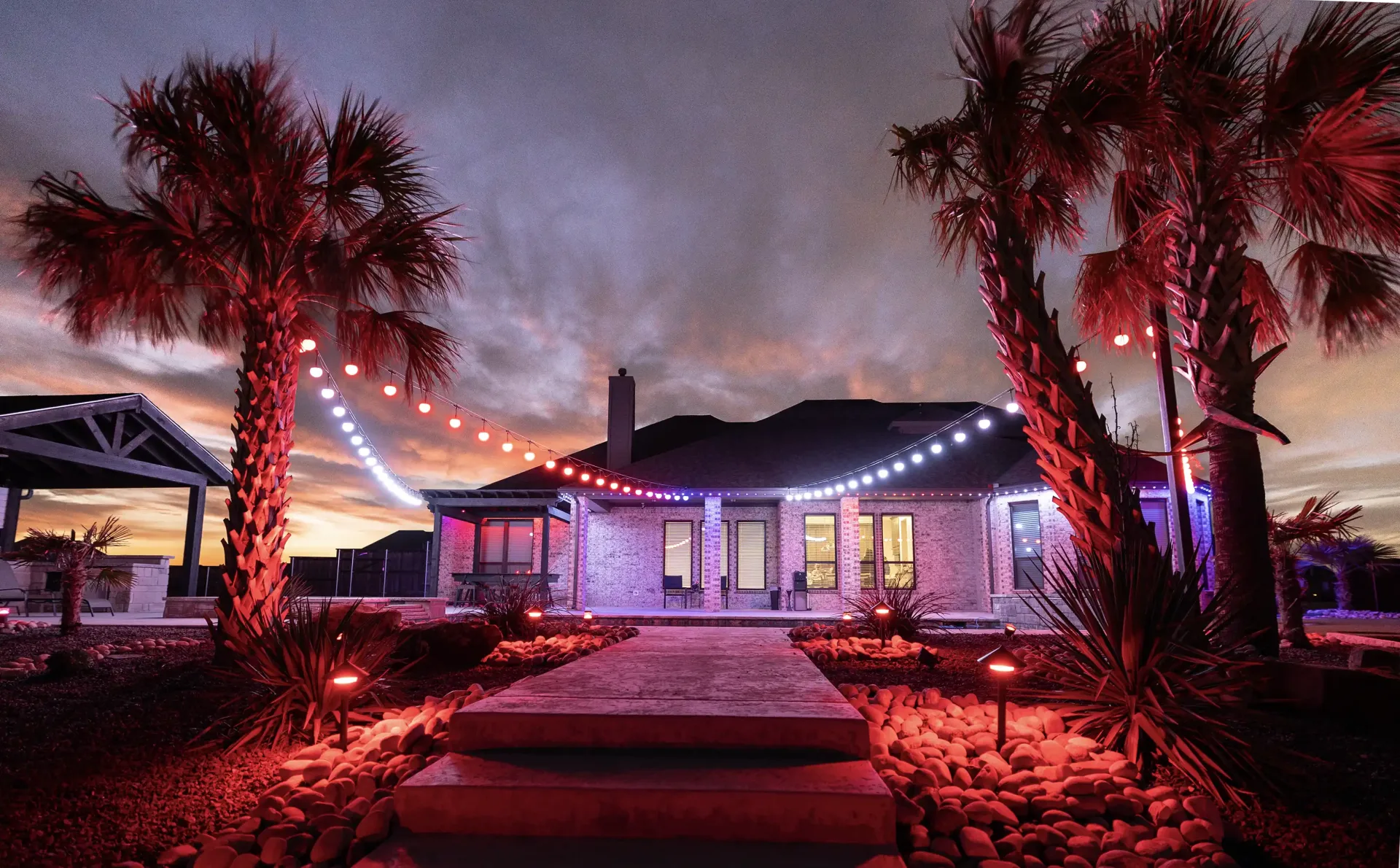 Happy's landscape lighting on a modern home