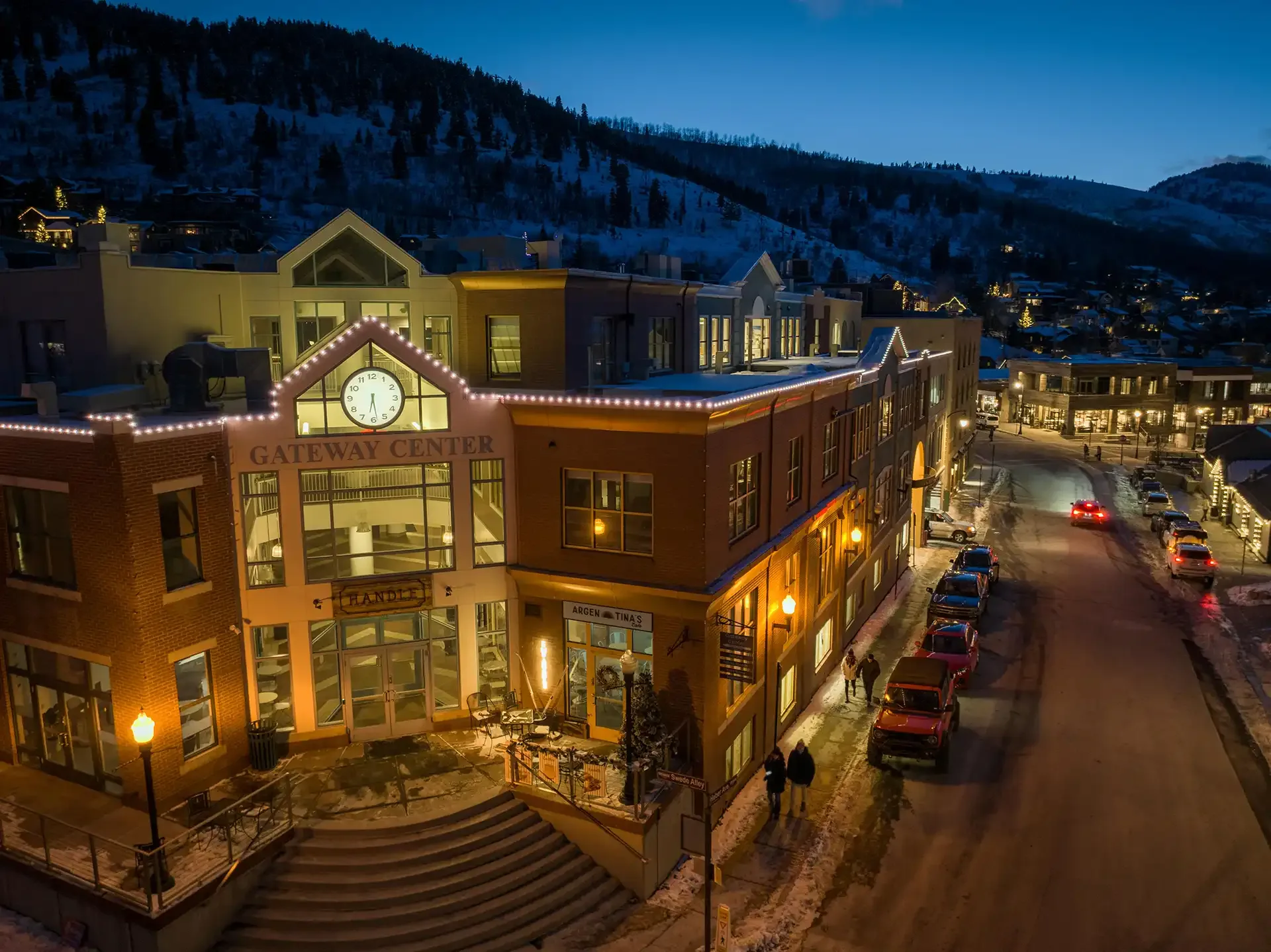 Commercial building with Happy's lighting
