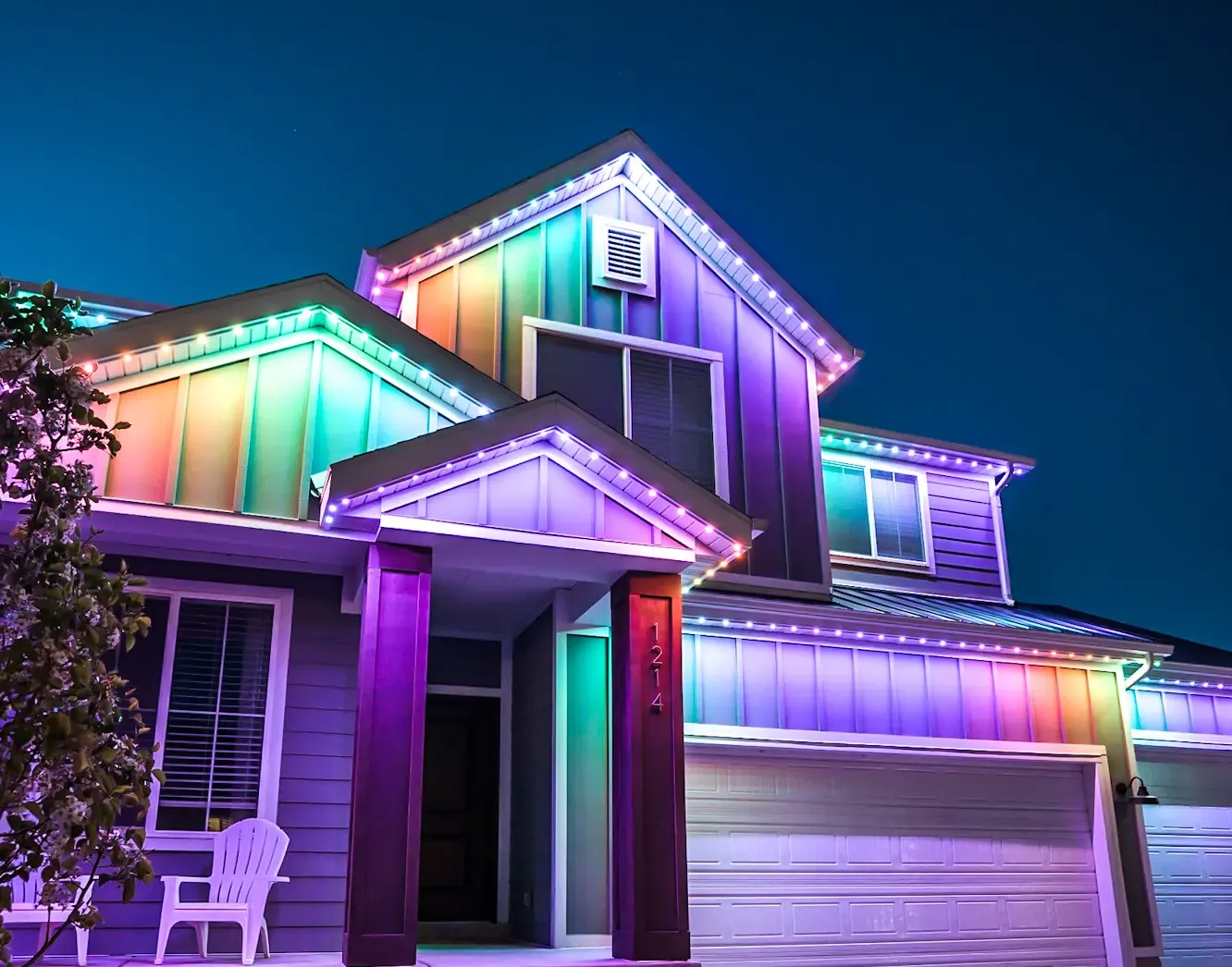 Home with a multi-color Happy's pattern