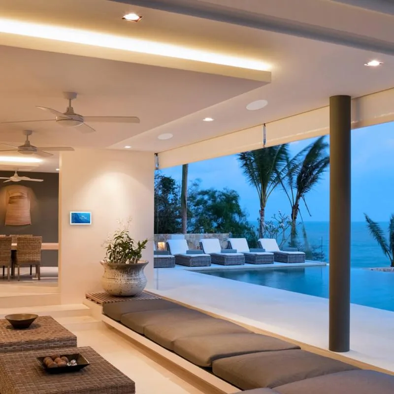 Home lit with Happy's Lighting controlled by Nice - Elan