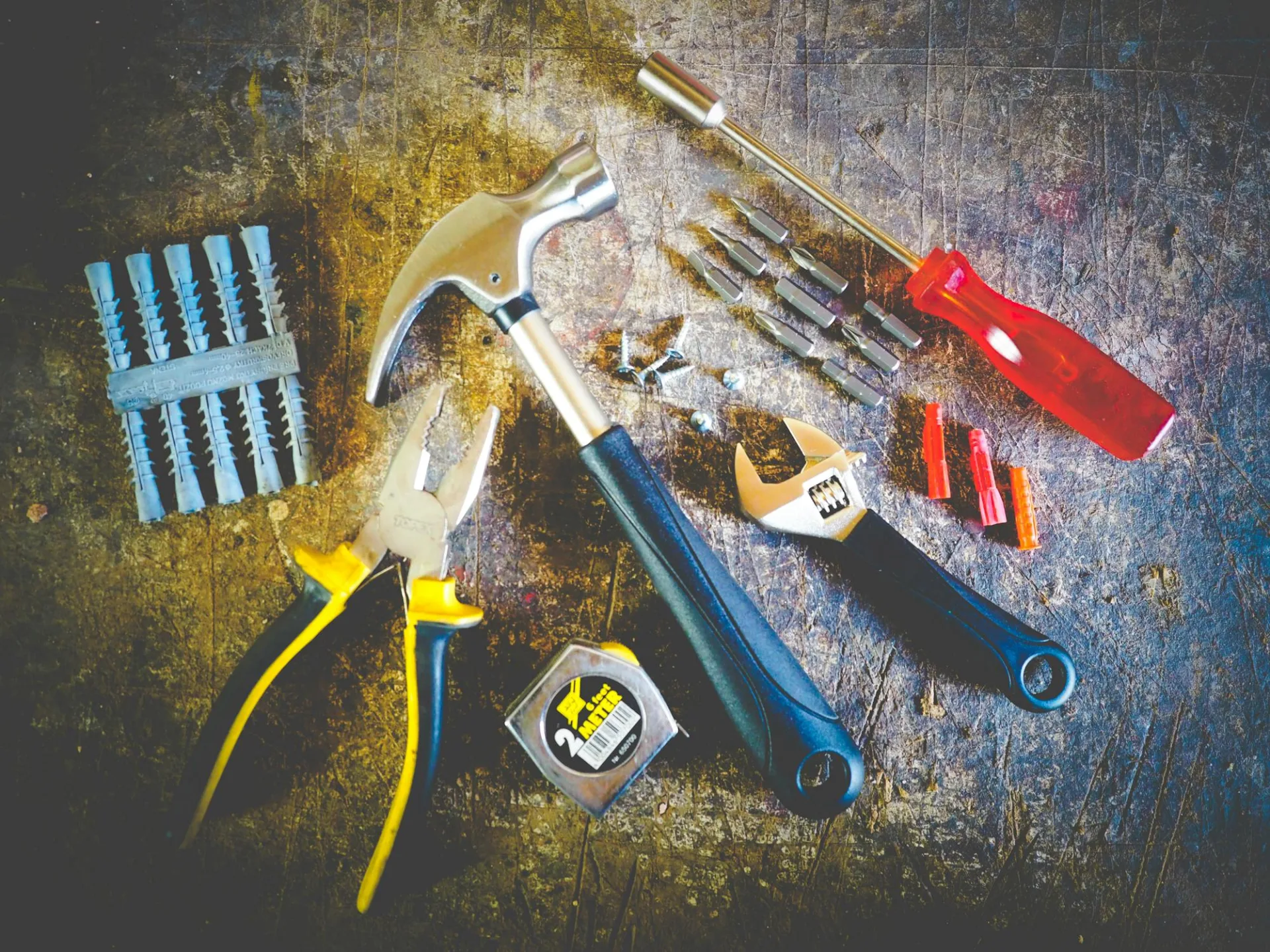 Tools and ladders needed for temporary lights