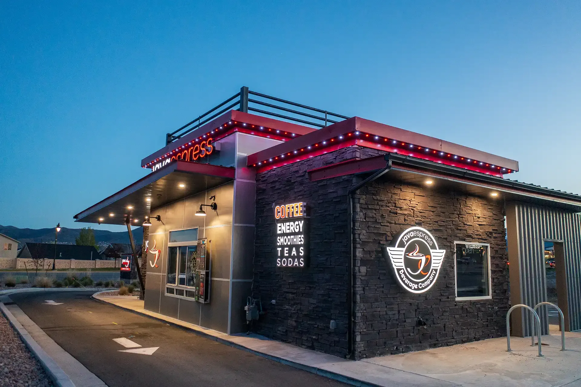 Commercial building with Happy's lighting
